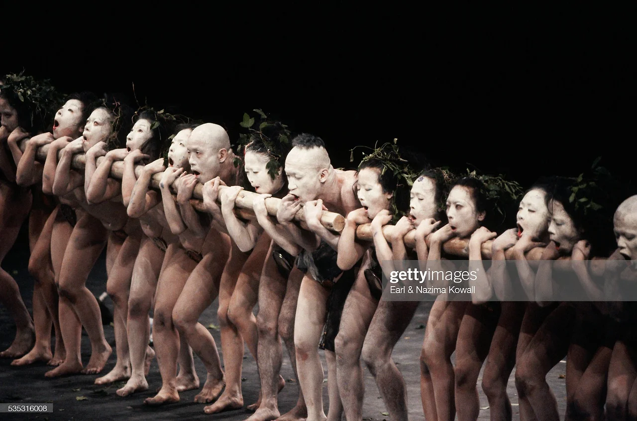 butoh-dancers-picture-id535316008?s=2048x2048