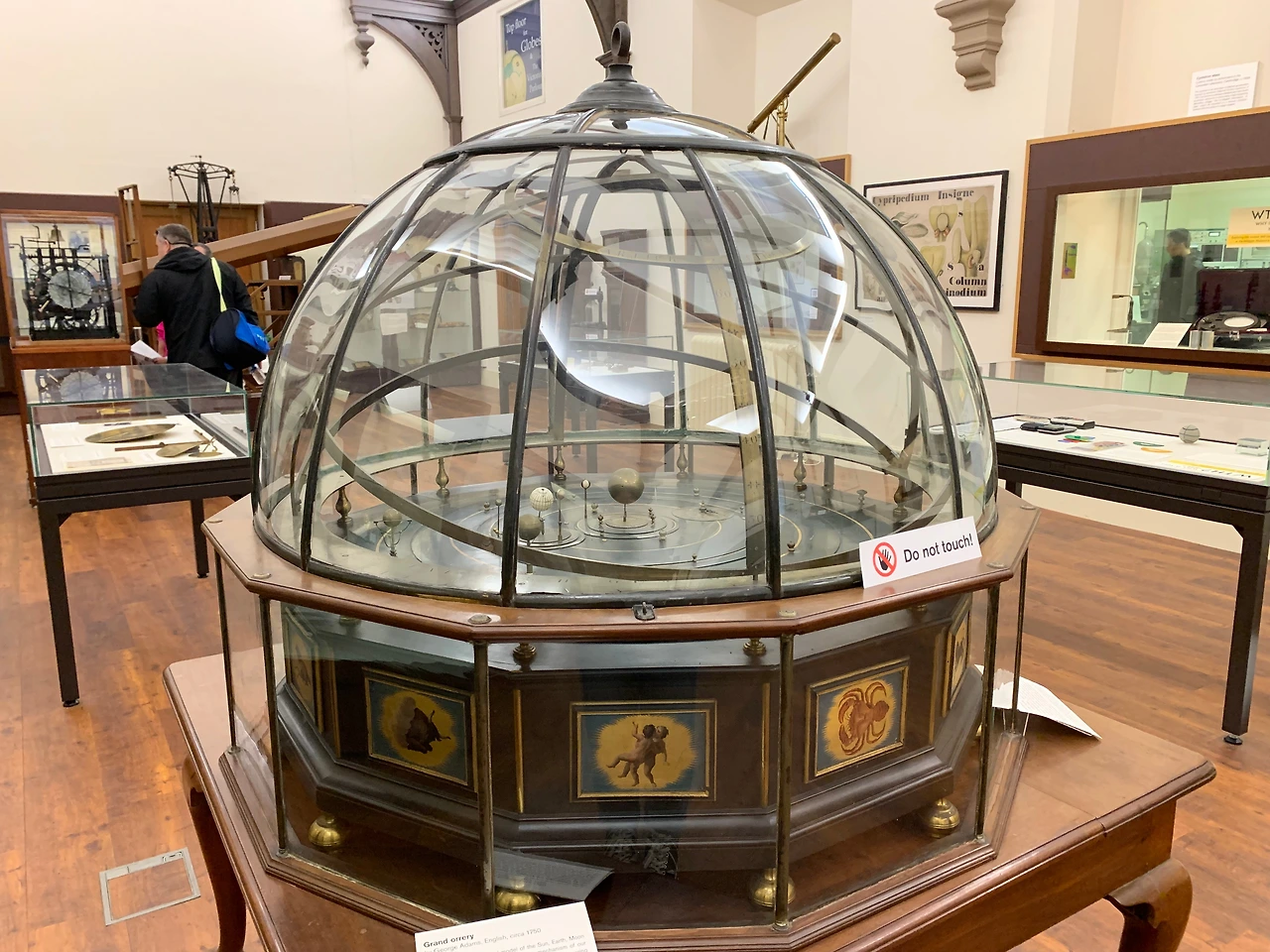 05_Cambridge_Whipple Museum_.jpeg