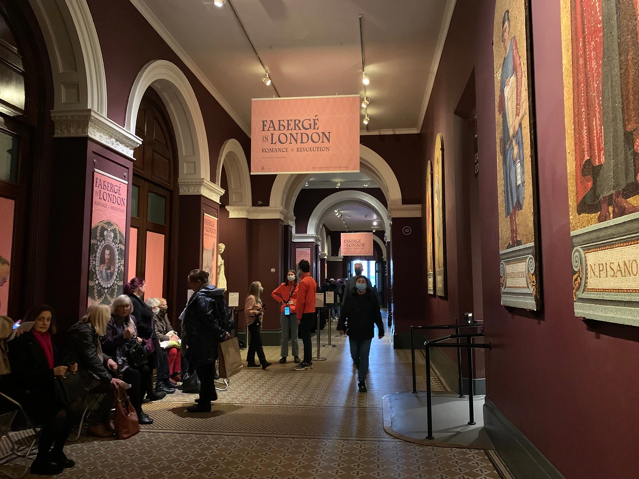 02_V&A_Fabergé in London.jpeg