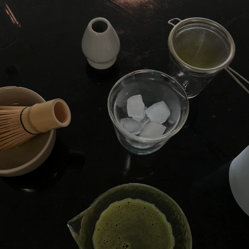 2025_10.png?type=w966