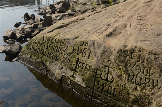 33. 라인강 헝거스톤.bmp