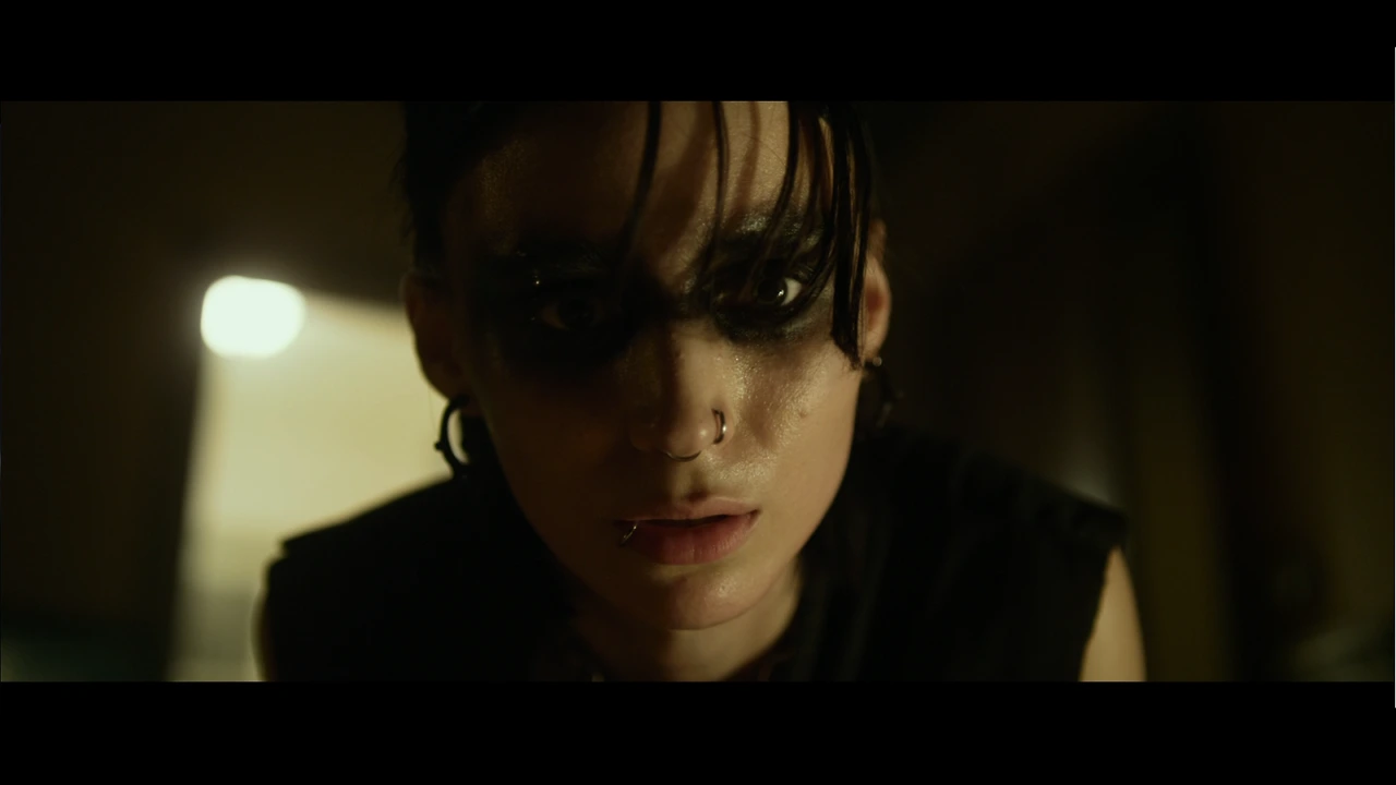 Lisbeth_Salander_Rooney_Mara_The_Girl_with_the_Dragon_Tattoo_movies-1385413.jpg!d