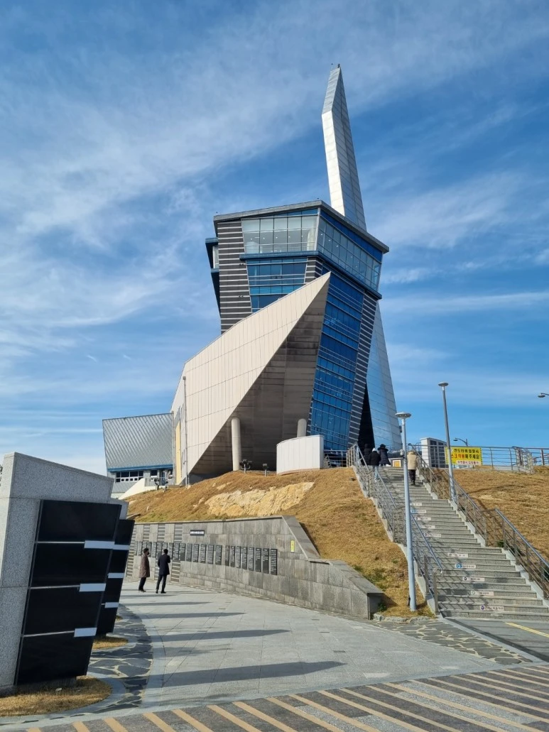 KakaoTalk_20240218_164547877_05.jpg?type=w773