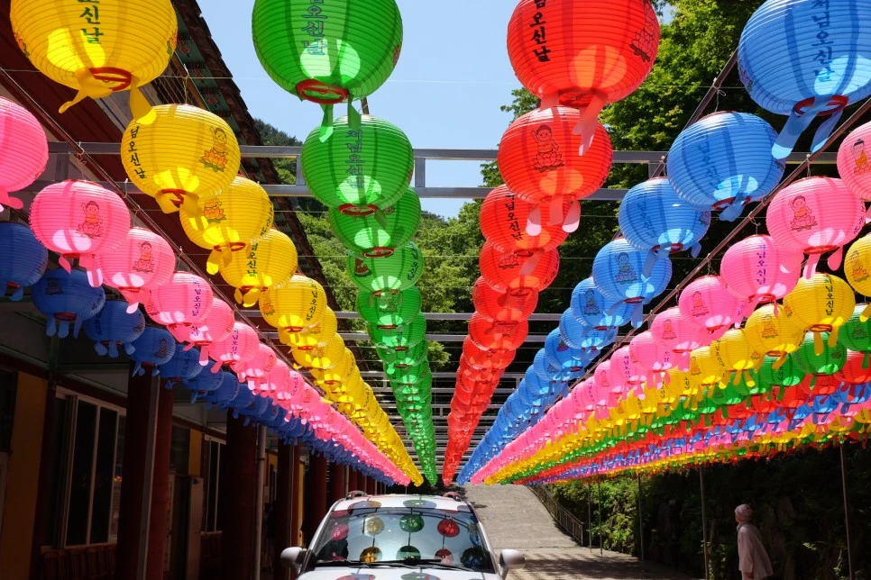 %EC%B2%9C%EC%99%95%EC%82%AC_%EC%97%B0%EB%93%B1_1.JPG?type=w966