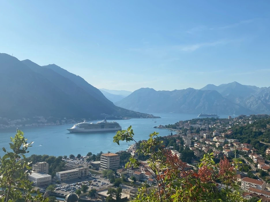 6._%EB%AA%AC%ED%85%8C%EB%84%A4%EA%B7%B8%EB%A1%9C_4.jpg?type=w1