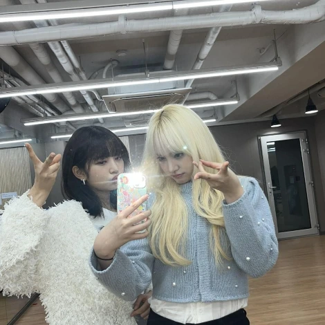 5_%ED%8A%B8%EC%9C%84%ED%84%B0_%EA%B0%B8%EB%A3%A8%ED%94%BC%EC%8A%A4.jpg?type=w1