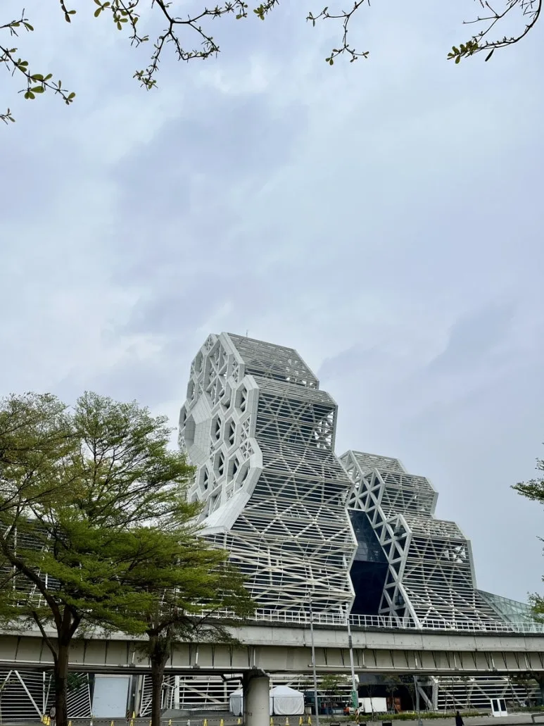 IMG_0205.jpg?type=w773