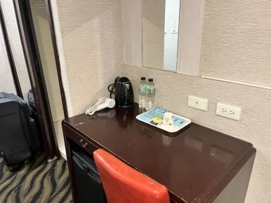 IMG_9349.JPG?type=w386