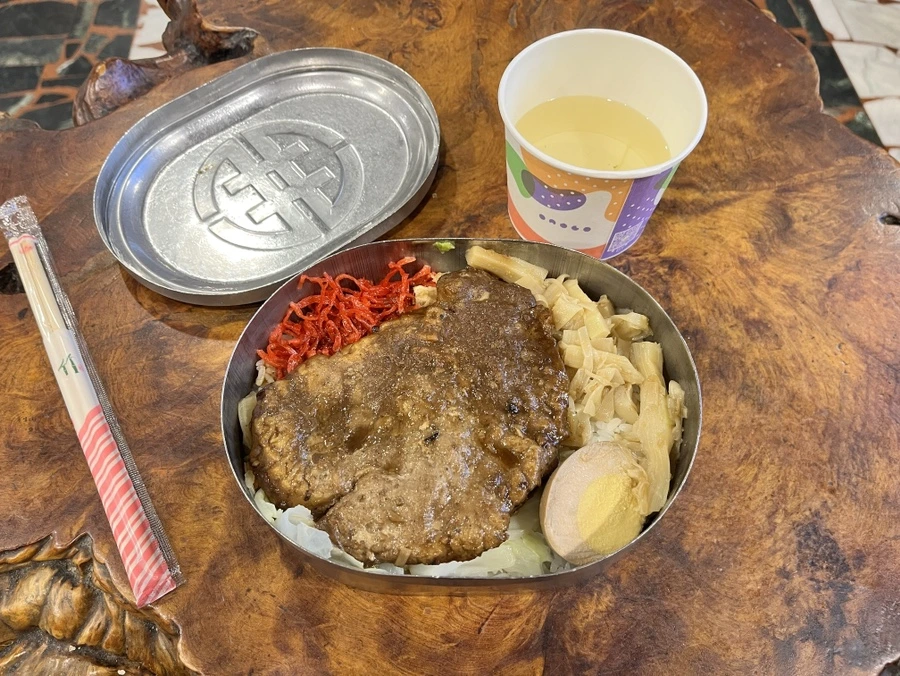 IMG_9003.jpg?type=w1