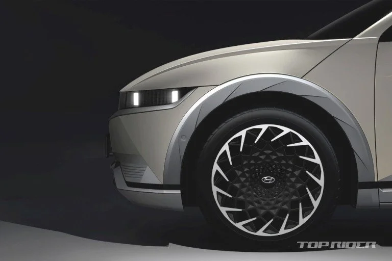 EB8BA4EC9AB4EBA19CEB939C.jpeg-7.jpg?type=w1200