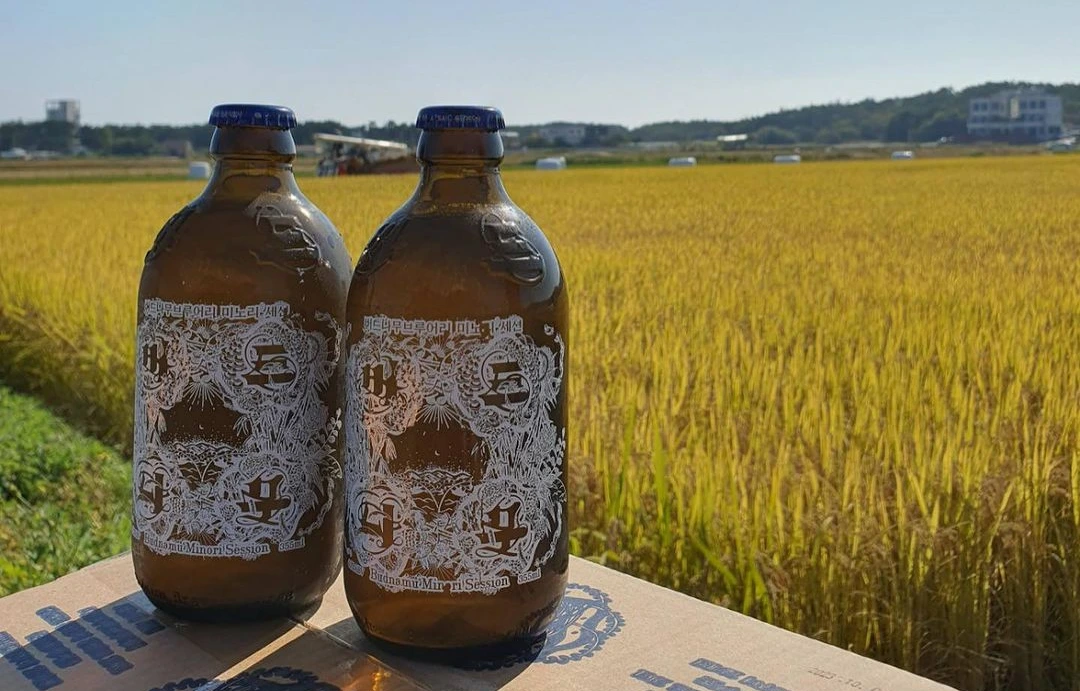 get?__sig=Nb7HajhbDpiUNMztsIkiTw&__expires=1706507890&uri=https%3A%2F%2Fscontent-sea1-1.cdninstagram.com%2Fv%2Ft39.30808-6%2F419704711_18380135821068605_4544777768622336894_n.jpg%3Fstp%3Ddst-jpg_e35_p1080x1080_sh0.08%26efg%3De30%26_nc_ht%3Dscontent-sea1-1.cdninstagram.com%26_nc_cat%3D105%26_nc_ohc%3DnSgh9aN0cCsAX83iEVR%26edm%3DAP_V10EAAAAA%26ccb%3D7-5%26oh%3D00_AfD7UT3LJGsJKSw_D615mM_qov-vn6XRHvUH84vghN3gHw%26oe%3D65BBF141%26_nc_sid%3D2999b8&__srvid=instagram&__cid=mTY2wLHa1yPMcXBdrchsqQ