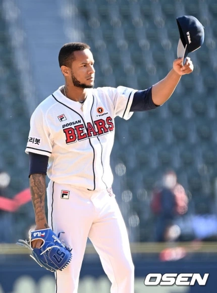 오센 에세이_외국인 투수 선발편_두산 미란다사진_0004544950_001_20220121.jpeg