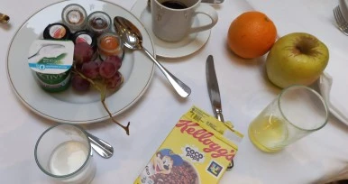 SE-7250e279-ffd5-41ef-9b81-0dbac52f547b.jpg?type=w386