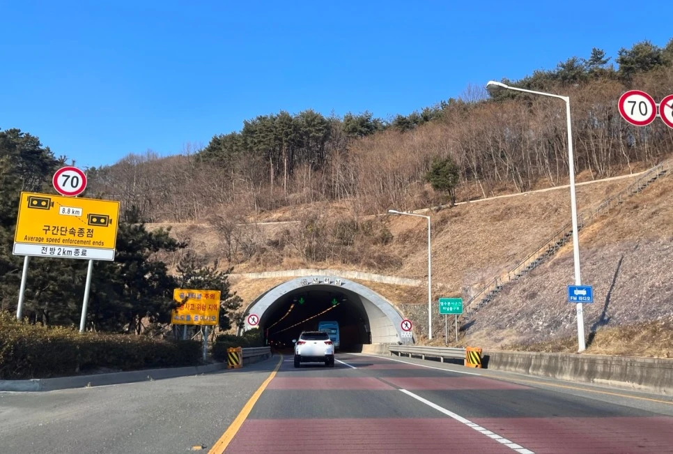 SE-21ca7a68-d1ad-41d4-9fe3-b9be02bc8496.jpg?type=w966