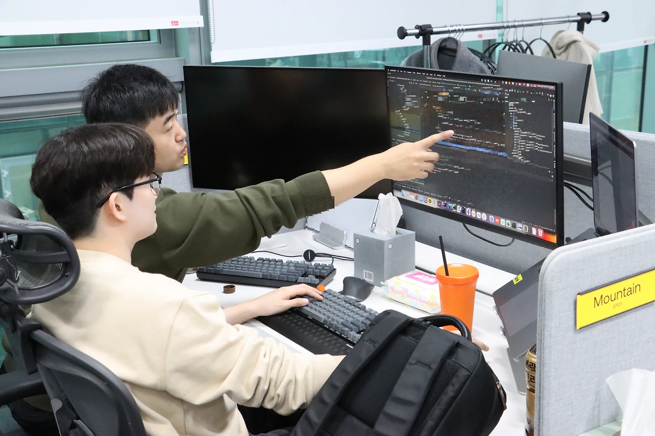 로크, 해리.JPG