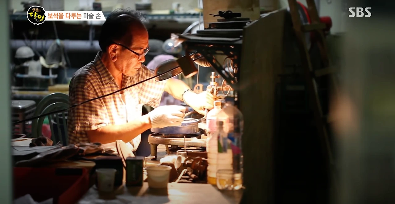 FMk6zp8a_ZYUCY7MduAjBxYLUHX_vJ7DytWxVEqqOSOS7wUYwrBSICR0DGheQkhl-uPECe5l1zg7wEUeDvREcenwV4vdU3apxVOQubFuIwq_0jQh6aP0MaJa8RfDCqe5jLFBJ8JxoErO8H67o23so1g