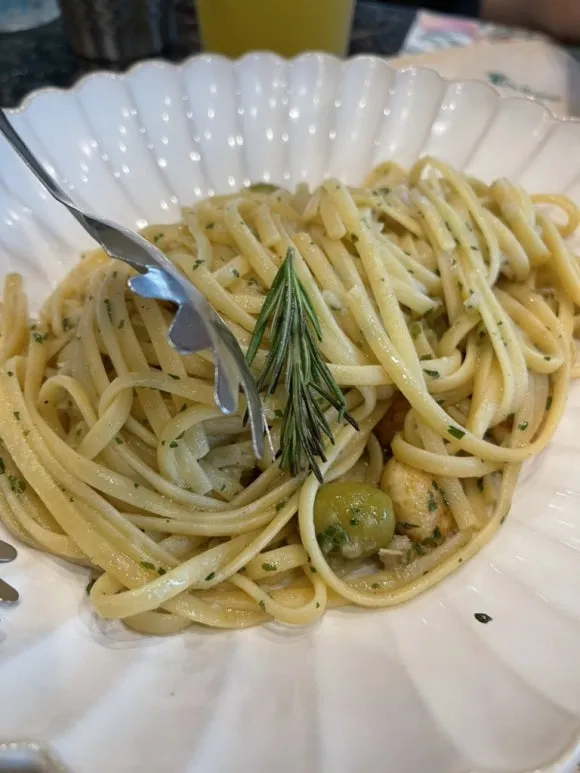 4B384B7B-CB78-4949-8D02-858CF50D97C7_1_105_c.jpeg?type=w580