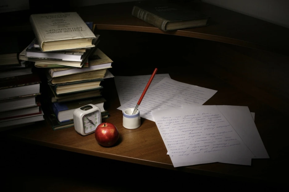 %EC%97%90%EC%84%B8%EC%9D%B4_%EC%93%B0%EA%B8%B0%EC%9D%98_%EA%B0%80%EC%9E%A5_%EC%A4%91%EC%9A%94%ED%95%9C_%EB%B2%95%EC%B9%99__%EC%A7%84%EC%8B%AC%EA%B3%BC_%EA%B5%AC%EC%B2%B4%EC%84%B1_4.png?type=w1