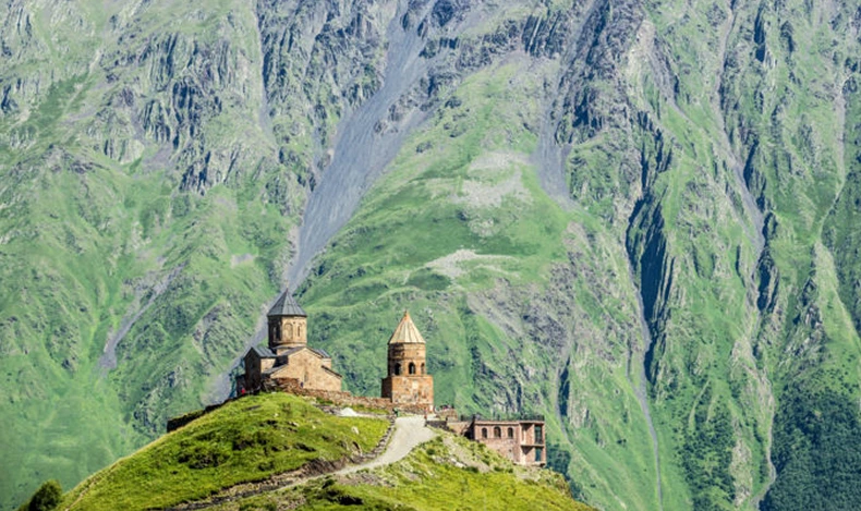 Georgia-11-Gergeti-Trinity-Church-e1492736811607_1.png?type=w1