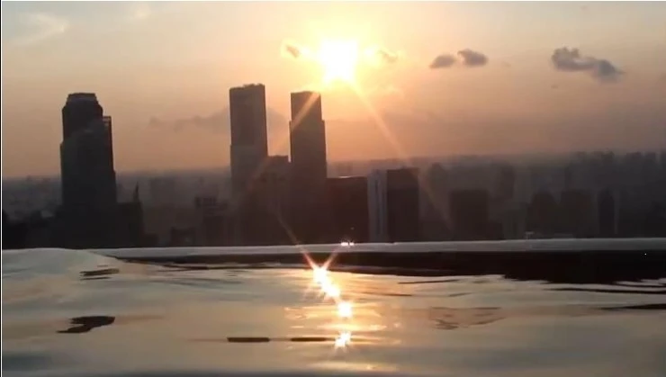 swimmingsunset.jpg?type=w1