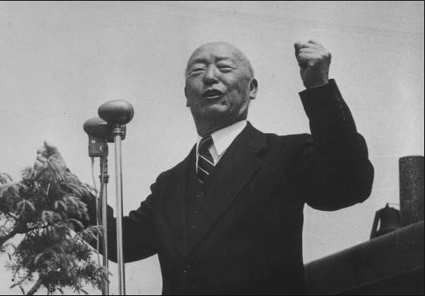 G2e-4jdawAE49JC.png?type=w966