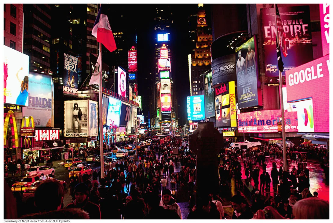 broadway_at_night_by_reto-d4nryol.jpg