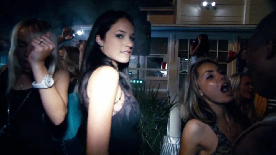 Project.X.2012.EXTENDED.720p.BluRay.x264.mp4_001557377.jpg?type=w1