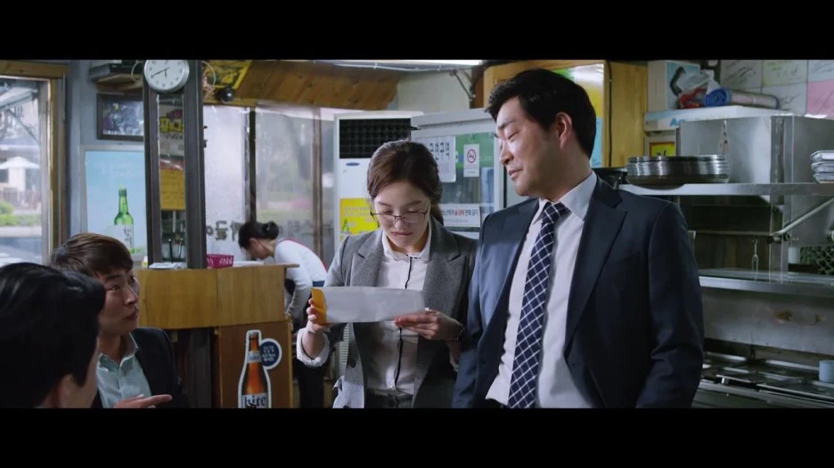 The.Phone.2015.720p.HDRip.XviD-Cine21.avi_000588510.jpg?type=w1