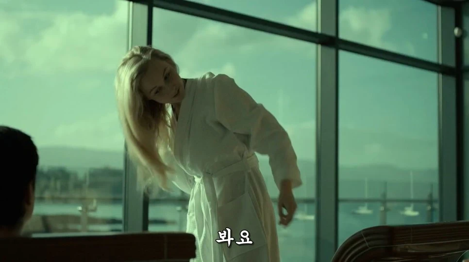 The.Lobster.2015.720p.WEB-DL.DD5.1.H264-FGT.mkv_20160209_193054.496.jpg?type=w966