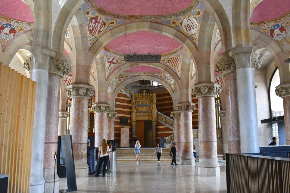 DSC_8399.JPG?type=w966