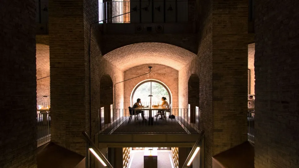 59511e12-7600-4ee7-8c0b-44c36d7b5e1b.jpg?type=w966