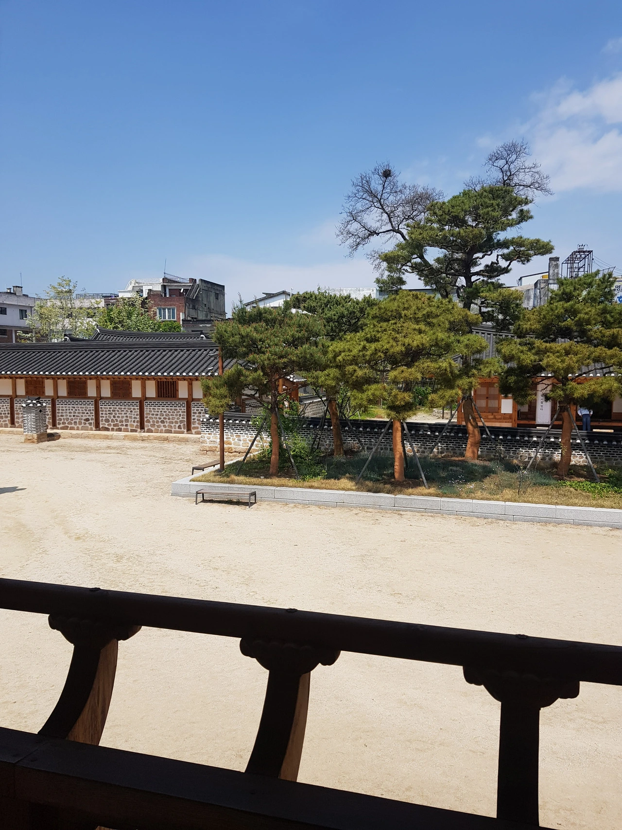 yEpyZ_KyWLFcKhc5tteCGm0t7NA