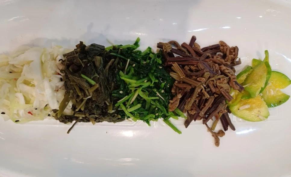 SE-f03af6b9-c887-4da9-a590-0223ba47f832.jpg?type=w966