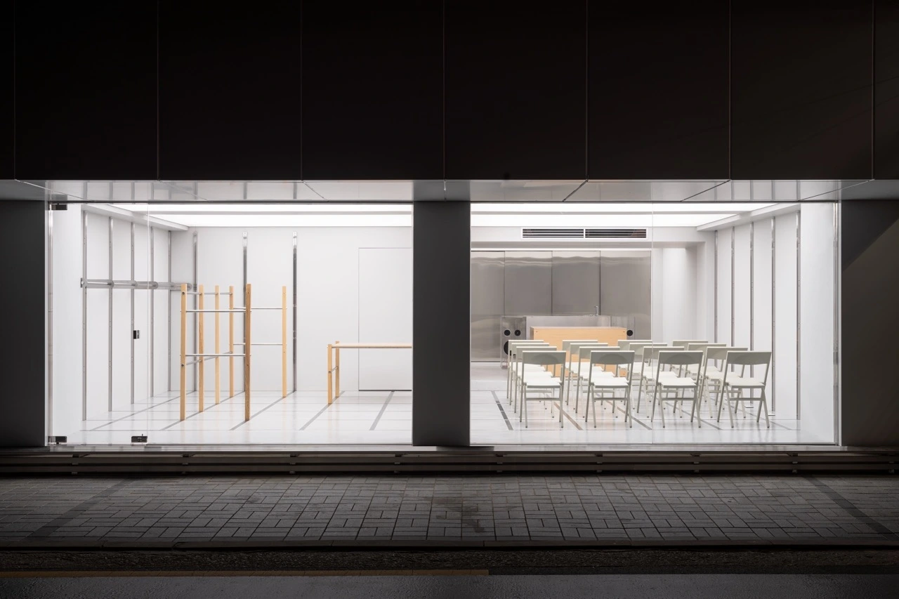 61 크게.jpeg