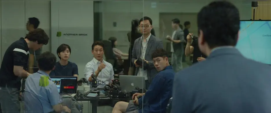 Parasite_0684c.jpg?type=w1