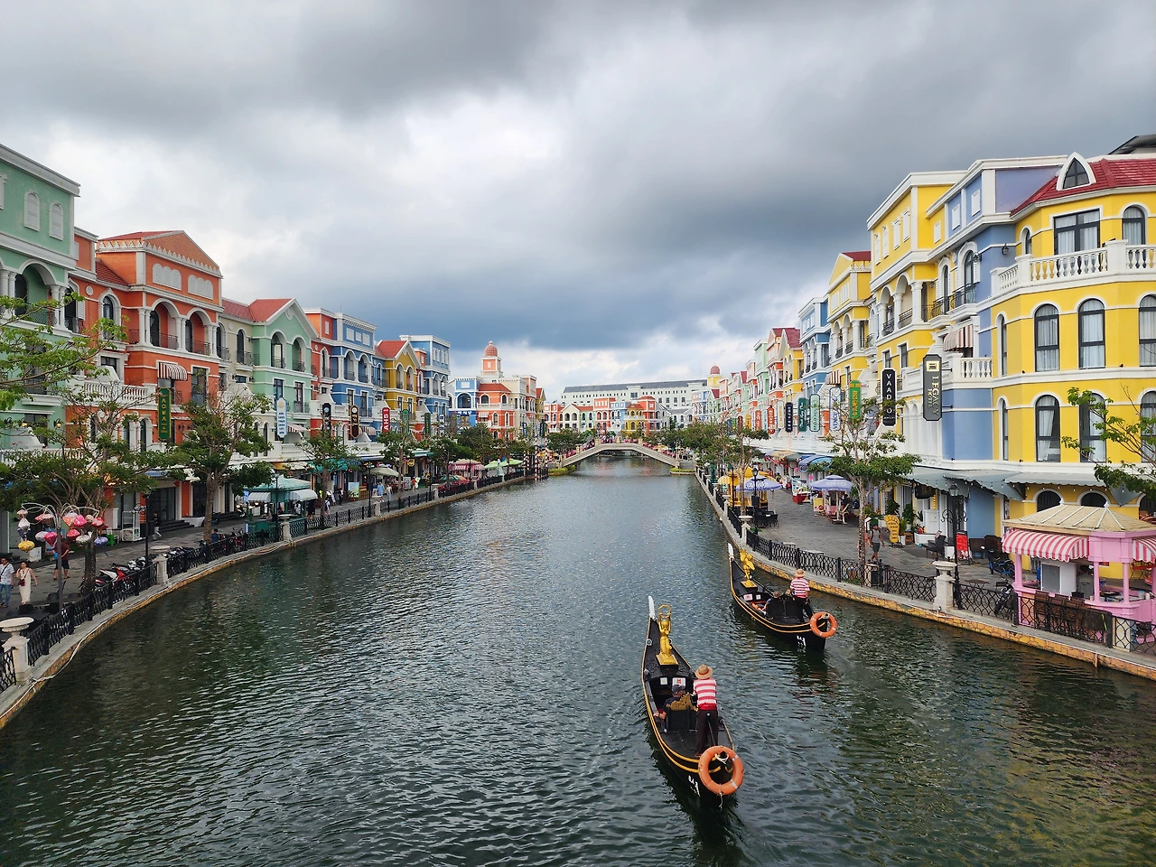 img.jpg?credential=yqXZFxpELC7KVnFOS48ylbz2pIh7yKj8&expires=1759244399&allow_ip=&allow_referer=&signature=0XO0%2BvqhgkJtmk64EyUNBEHbY2U%3D