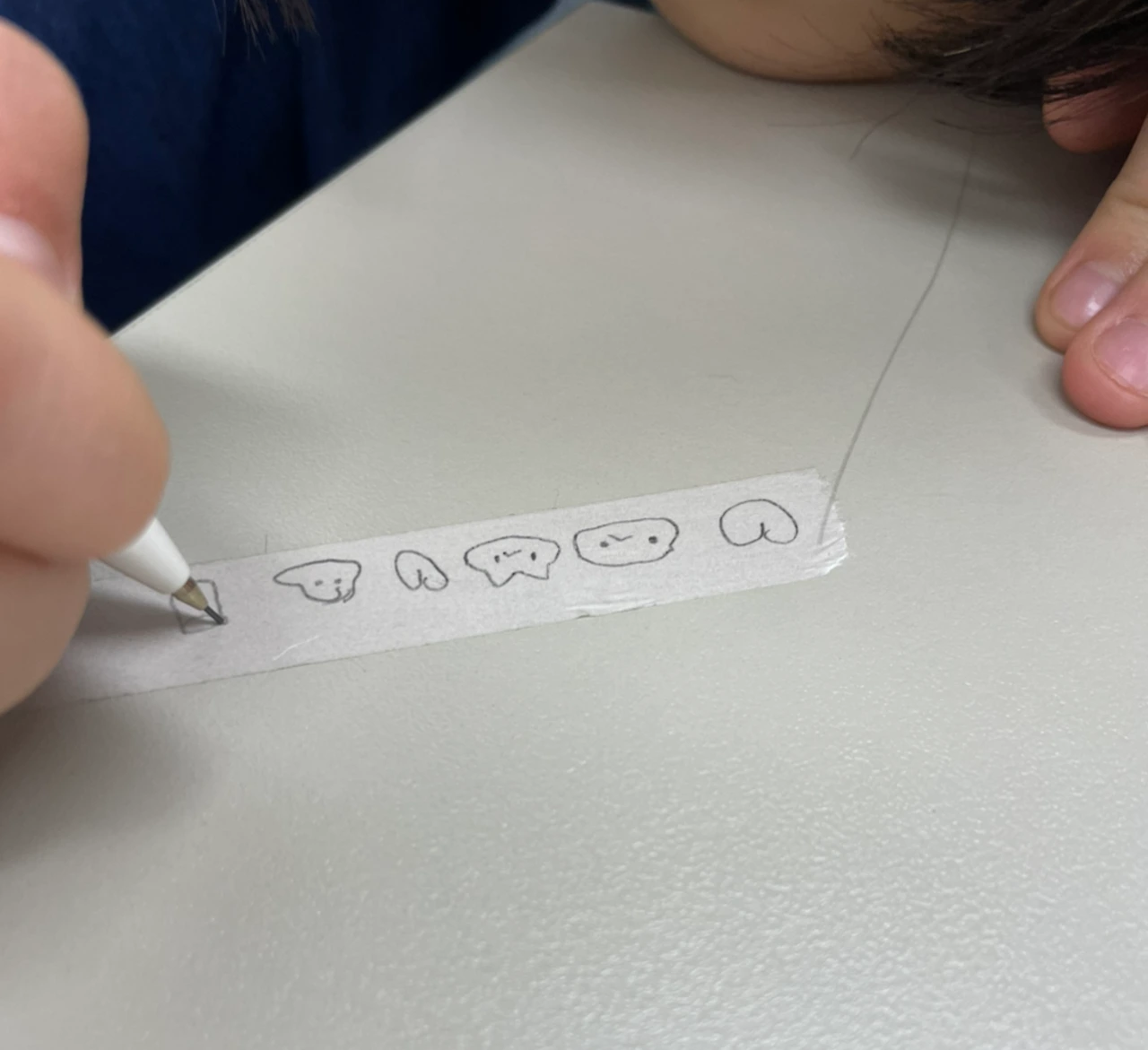 Br_lujN__TplqYzp35RmVSEl_Go