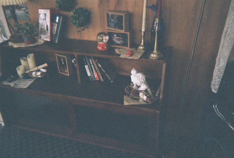 R1-09967-000A.JPG?type=w773