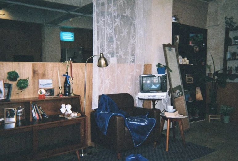 R1-09967-012A.JPG?type=w773