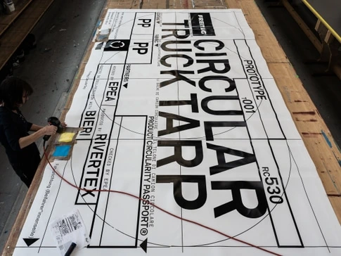 freitag-circular-tarp-prototype-print-yuri-schmid-07-0.jpg?h=2bfb1584&itok=Ldyqf62z