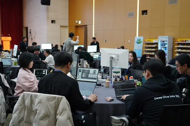 ?url=https%3A%2F%2Fwww.notion.so%2Fimage%2Fhttps%253A%252F%252Fprod-files-secure.s3.us-west-2.amazonaws.com%252F83c75a39-3aba-4ba4-a792-7aefe4b07895%252Fe9efb1dc-8e8a-4c72-a1f9-f9d5394107e7%252Fimage.png%3Ftable%3Dblock%26id%3D18c2dc3e-f514-80a0-9b4e-f52140180211%26cache%3Dv2&w=1920&q=75