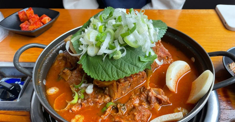 SE-710b6859-46b6-4d06-b3b1-0c26cb687944.jpg?type=w966