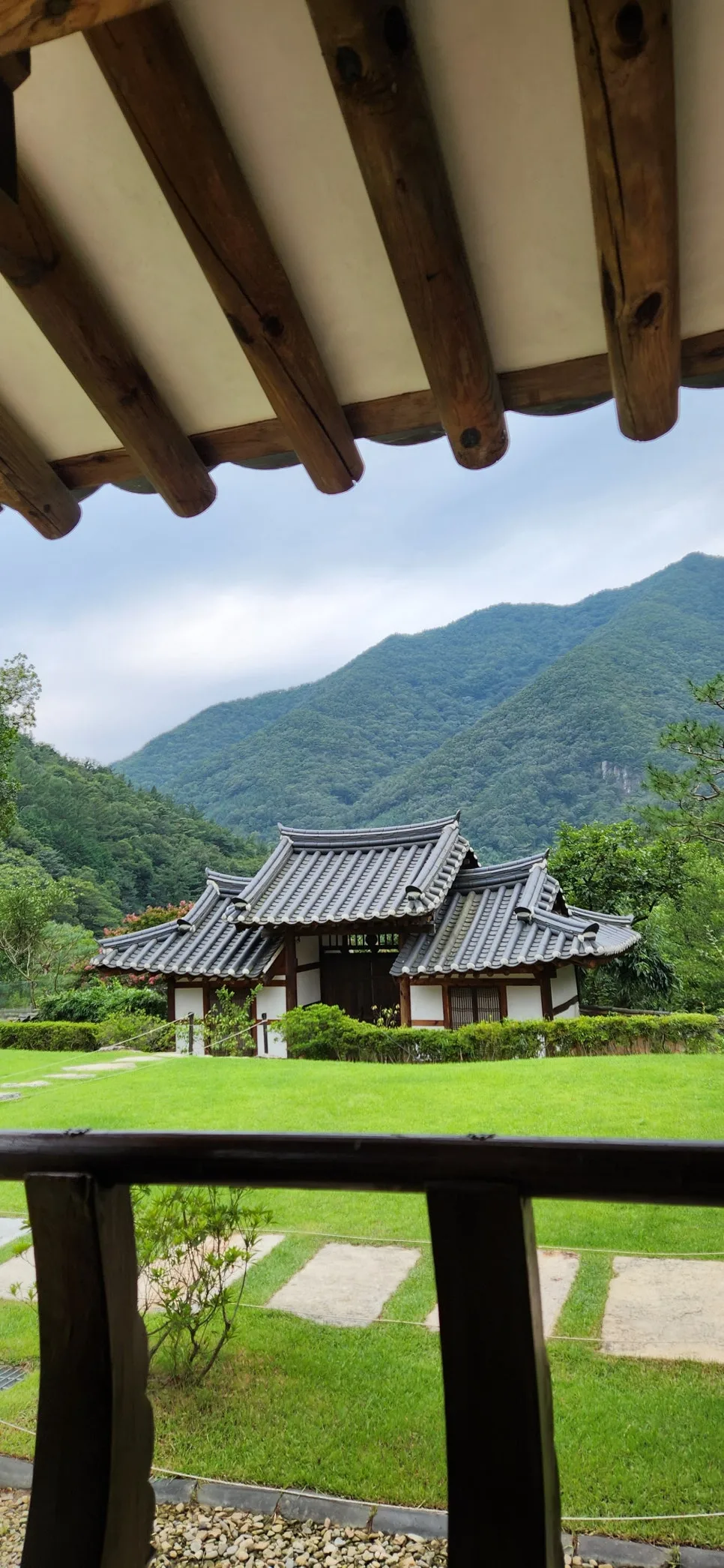 %EC%B2%98%EB%A7%88%EB%81%9D_%EB%A7%88%EB%8B%B9.jpg?type=w966