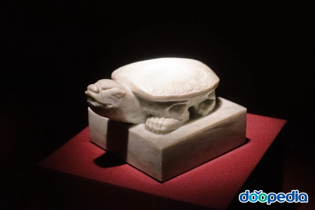 11449568.jpg?type=m4500_4500_fst&wm=N