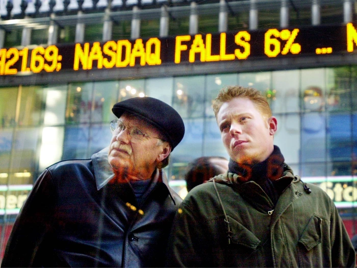 5bb7ac7f94750c623a46c0b4?width=700