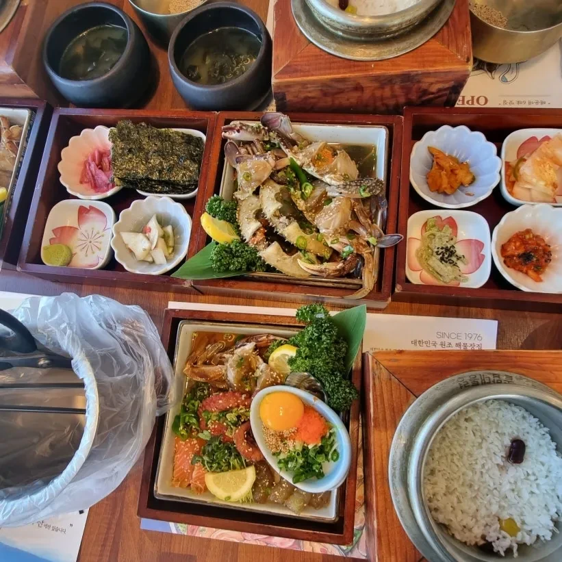 479984345_17869405992301992_7960842377504583744_n.webp?efg=eyJ2ZW5jb2RlX3RhZyI6InRocmVhZHMuQ0FST1VTRUxfSVRFTS5pbWFnZV91cmxnZW4uODIxeDgyMS5zZHIuZjc1NzYxLmRlZmF1bHRfaW1hZ2UifQ&_nc_ht=scontent-ssn1-1.cdninstagram.com&_nc_cat=100&_nc_oc=Q6cZ2QEDWcKWsJLO4Jdf8k4ruOJVayaB-rYBPxKk860i6jF9nbWkb-F1KnIJQ_kX-D9tXIs&_nc_ohc=zg9dFpT0YHMQ7kNvwEuNPm-&_nc_gid=giMohioleseRzvh3H9r-Hw&edm=ALvRx_oBAAAA&ccb=7-5&ig_cache_key=MzU3MjYxMzQwNDMxMDgzMjI3OA%3D%3D.3-ccb7-5&oh=00_AfGYSh-vYtkbWCOiXMNhutG4NLdeaewUInhS4jBO6u4ULQ&oe=67F7E112&_nc_sid=ecb15b