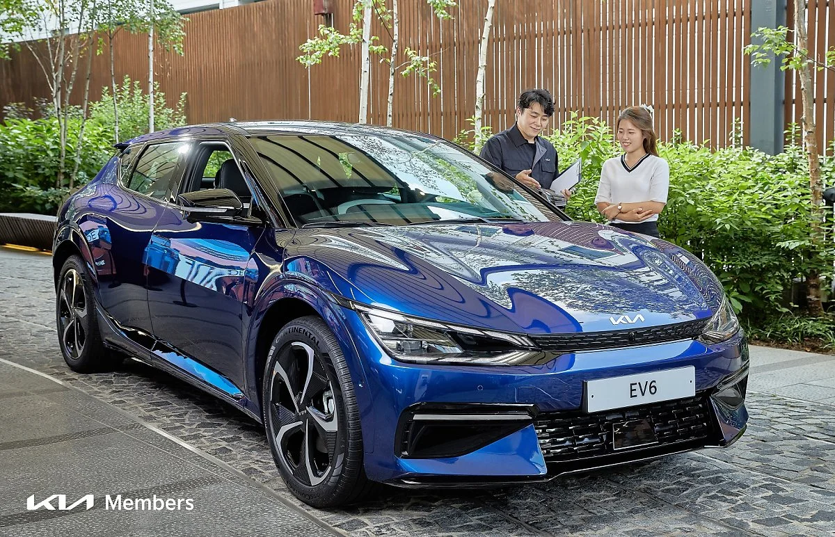 220801_%28%EC%82%AC%EC%A7%84%EC%9E%90%EB%A3%8C1%29_%EA%B8%B0%EC%95%84%2C_%EC%B9%B4%EC%BC%80%EC%96%B4_%ED%94%84%EB%A1%9C%EA%B7%B8%EB%9E%A8_3%EC%A2%85_%EB%A6%AC%EB%89%B4%EC%96%BC_%EC%B6%9C%EC%8B%9C.jpg?type=w1200