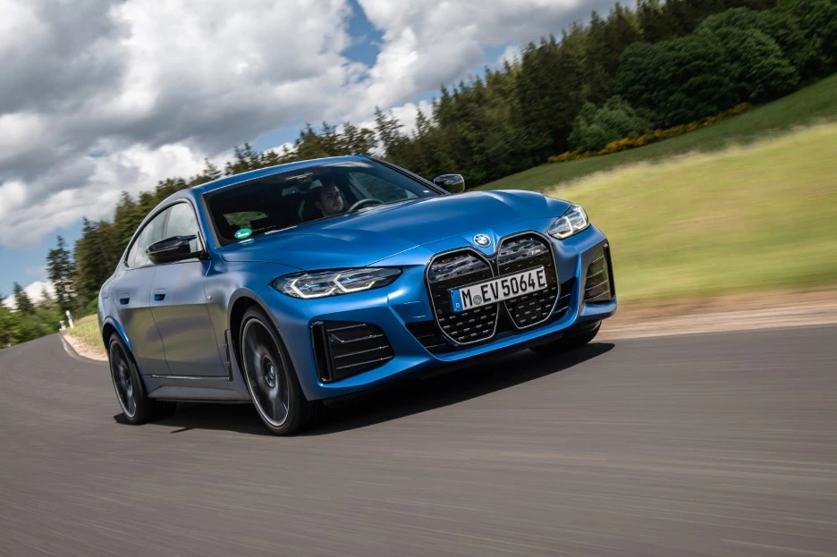 P90466459_highRes_the-bmw-i4-m50-06-20.jpg?type=w1