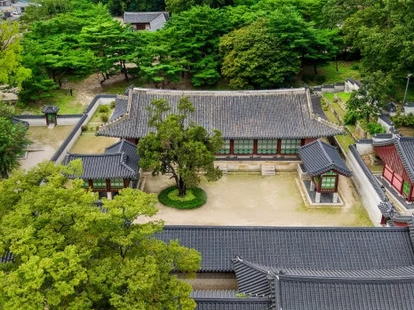 %EC%B0%BD%EB%8D%95%EA%B6%81_%EC%84%A0%EC%9B%90%EC%A0%84_%EC%A0%84%EA%B2%BD_1(%EA%B6%81%EB%8A%A5%EC%9C%A0%EC%A0%81%EB%B3%B8%EB%B6%80)-min.jpg?type=w466