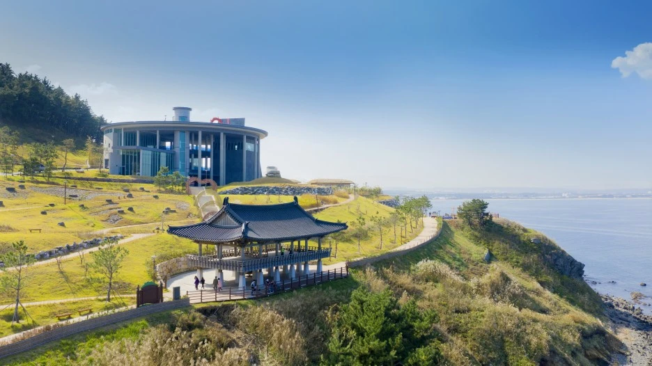 8_%EC%97%B0%EC%98%A4%EB%9E%91%EC%84%B8%EC%98%A4%EB%85%80%ED%85%8C%EB%A7%88%EA%B3%B5%EC%9B%90(%EB%AC%B8%ED%99%94%EC%9E%AC%EB%8B%A8)_%ED%8F%AC%ED%95%AD%EC%8B%9C%EC%B2%AD_%ED%99%88%ED%8E%98%EC%9D%B4%EC%A7%80.jpg?type=w1